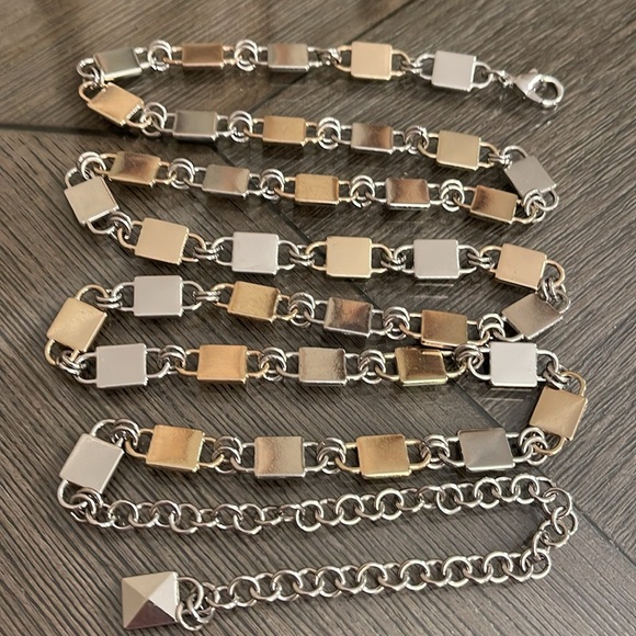 CHAPS Two-tone Stud Metal Chain Belt - Picture 8 of 15